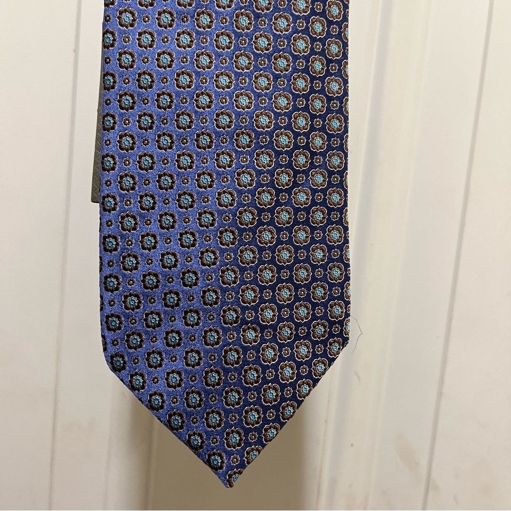NWT Canali 100% Silk Blue Geometric Tie